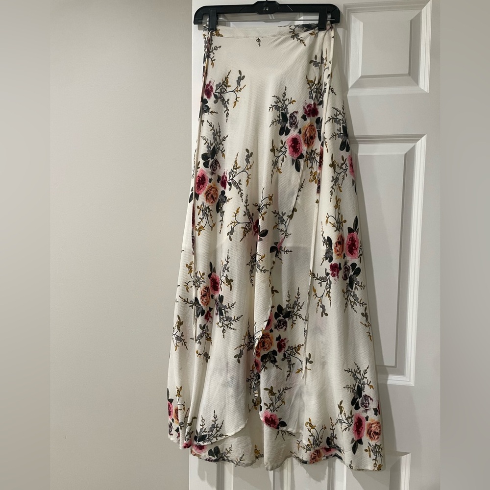 White floral wrap skirt